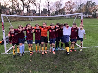 http://www.bournvillevillageprimary.org.uk/_public/Football v St Lawrence 1.jpg